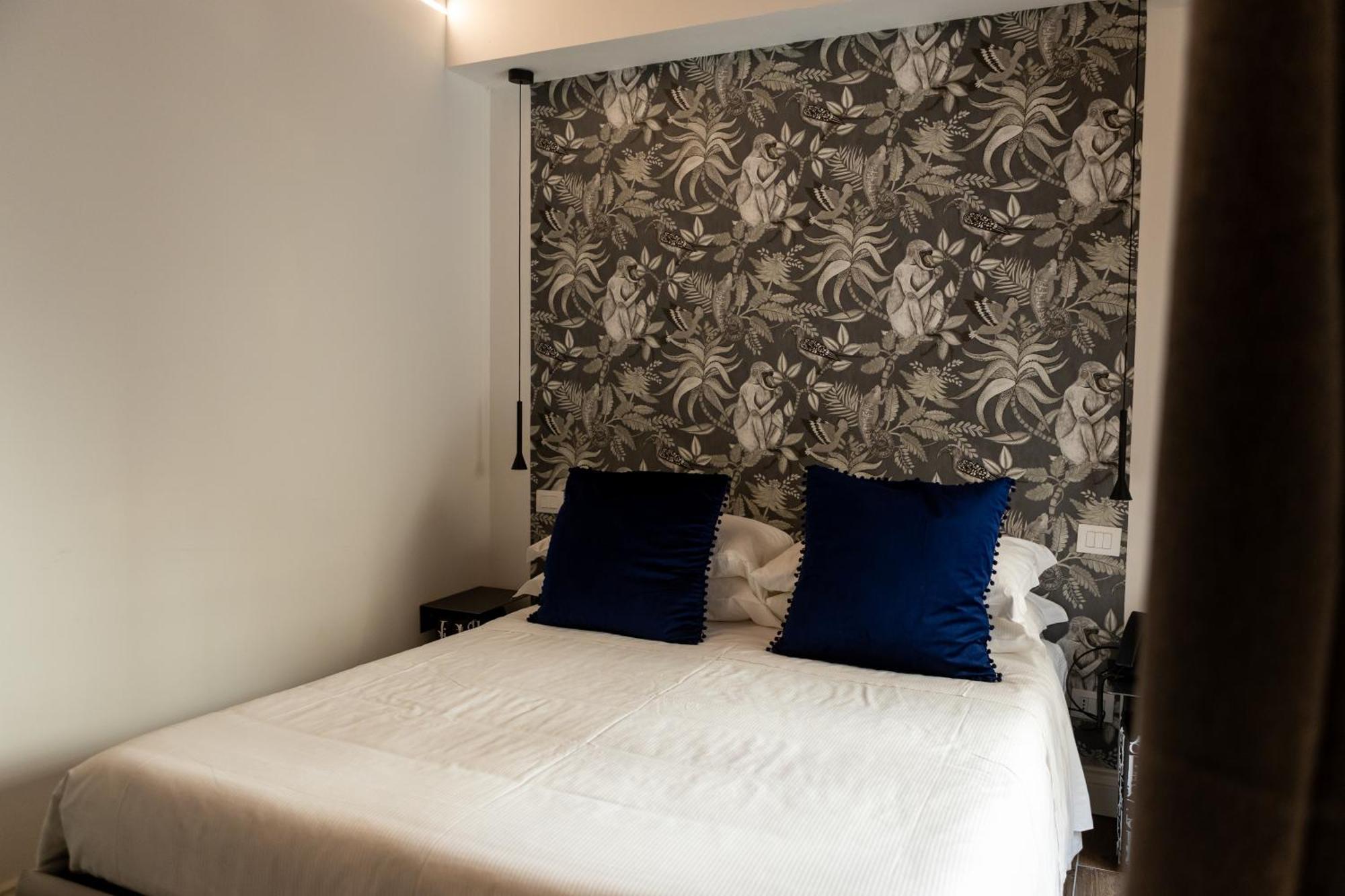Ginevra Boutique Rooms - Palazzo Leosini - Residenze D'Epoca LʼAquila Zewnętrze zdjęcie