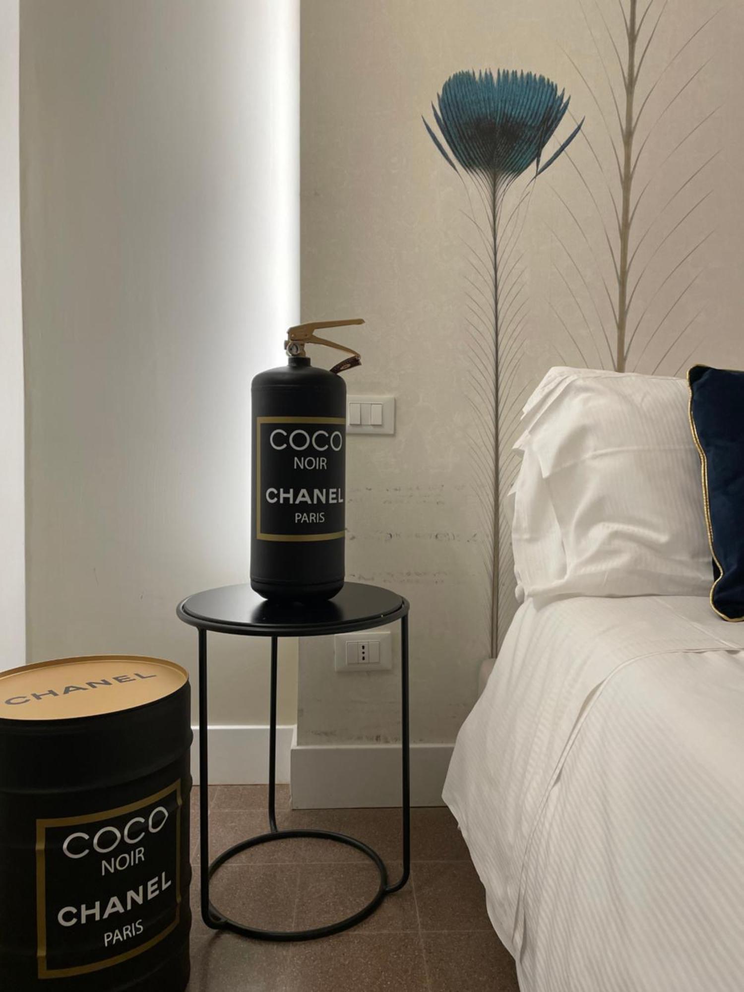 Ginevra Boutique Rooms - Palazzo Leosini - Residenze D'Epoca LʼAquila Zewnętrze zdjęcie