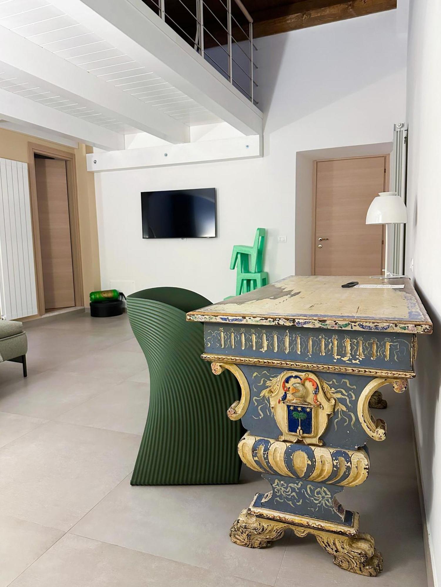 Ginevra Boutique Rooms - Palazzo Leosini - Residenze D'Epoca LʼAquila Zewnętrze zdjęcie