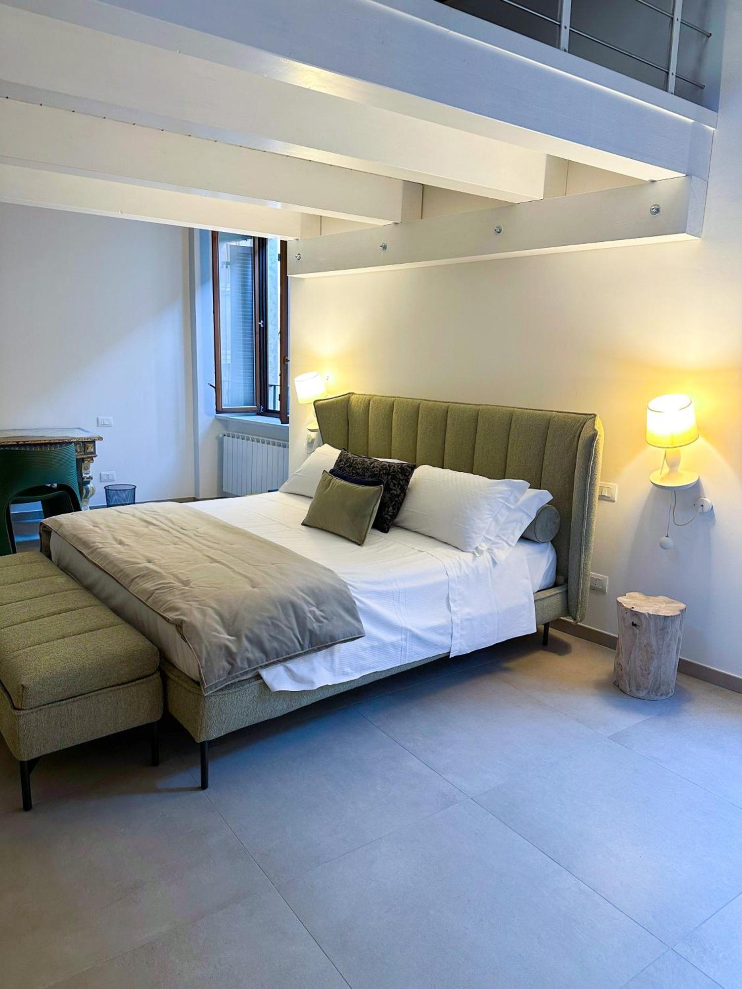 Ginevra Boutique Rooms - Palazzo Leosini - Residenze D'Epoca LʼAquila Zewnętrze zdjęcie
