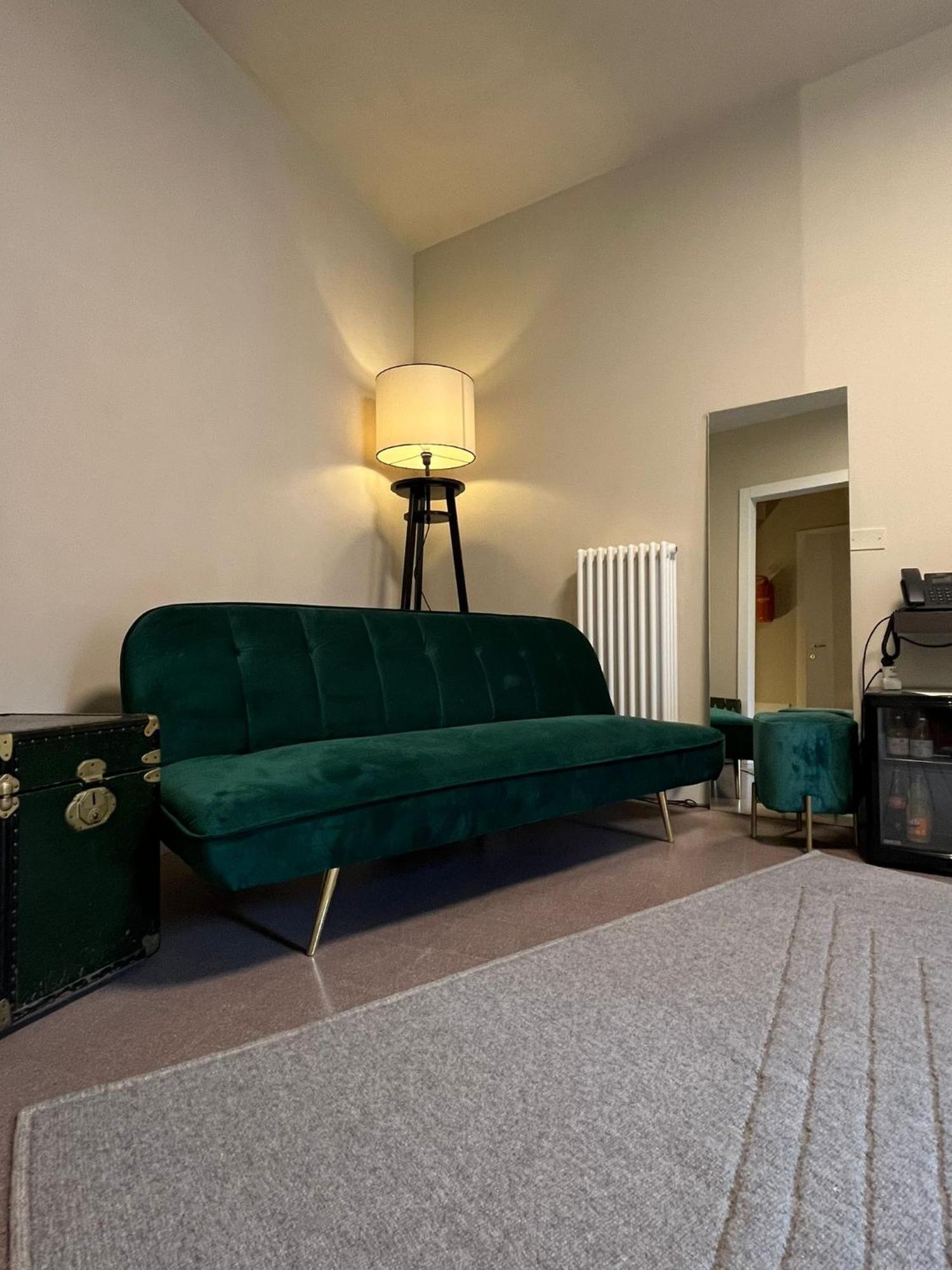 Ginevra Boutique Rooms - Palazzo Leosini - Residenze D'Epoca LʼAquila Zewnętrze zdjęcie