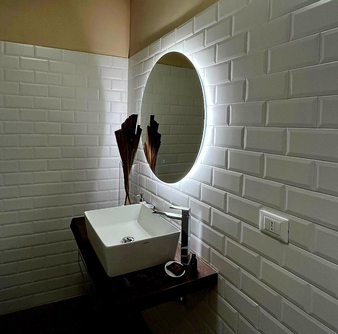 Ginevra Boutique Rooms - Palazzo Leosini - Residenze D'Epoca LʼAquila Zewnętrze zdjęcie